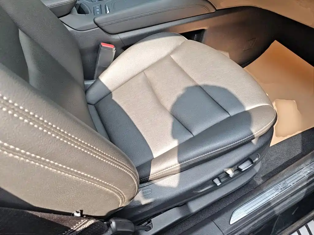 Cadillac XT5 — миниатюра 25