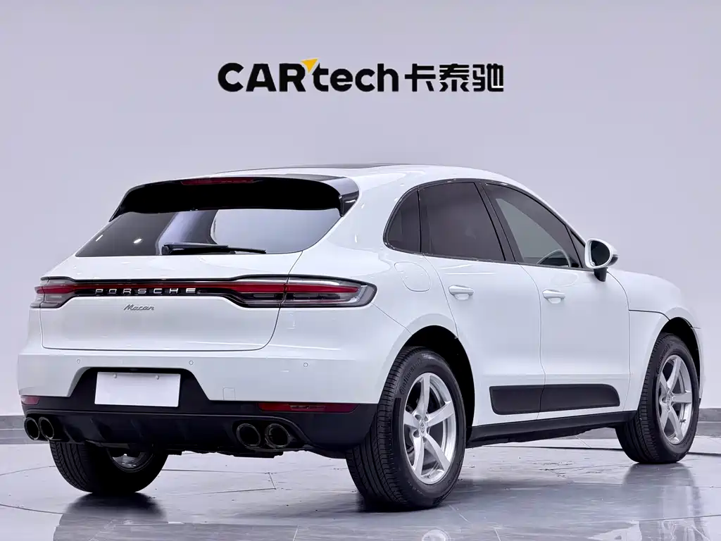 Porsche Macan — миниатюра 7