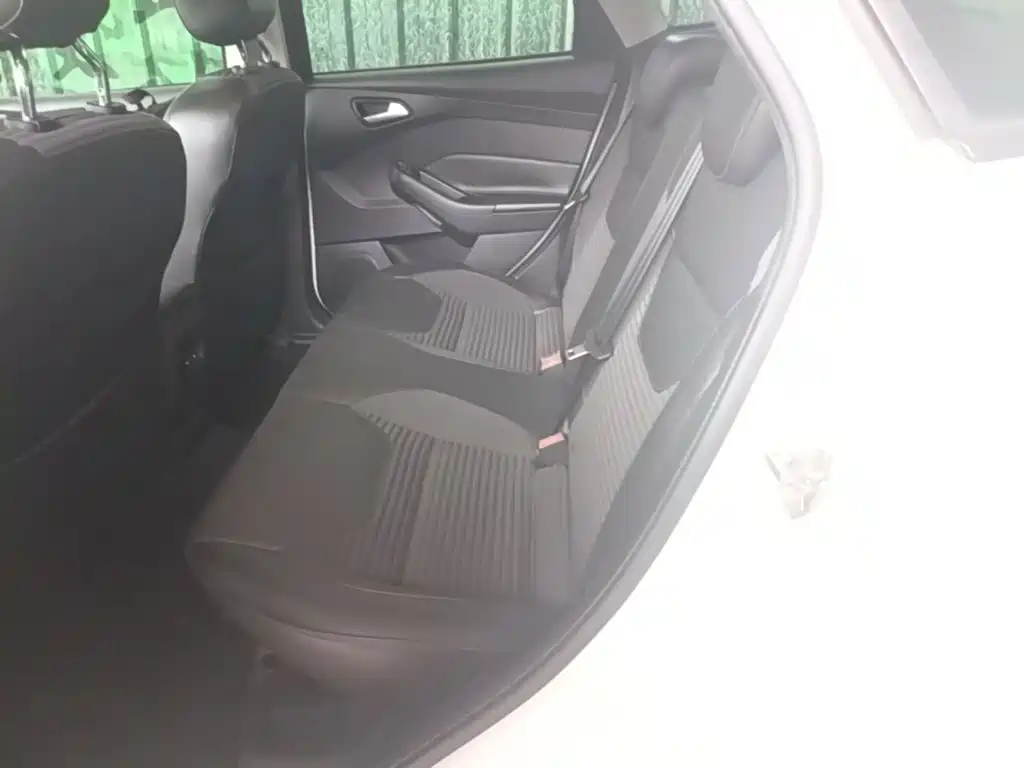 Ford Focus — миниатюра 17