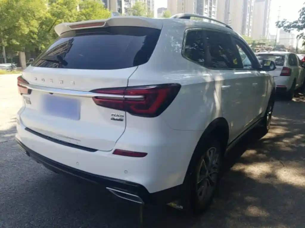 Roewe RX5 — миниатюра 7