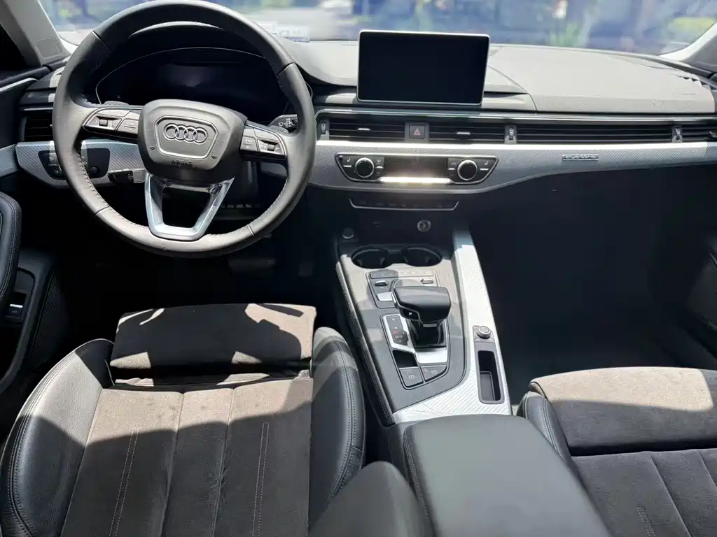 Audi A4 2019 45 TFSI allroad quattro Fashion