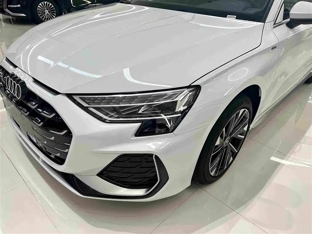 Audi A3 — миниатюра 3