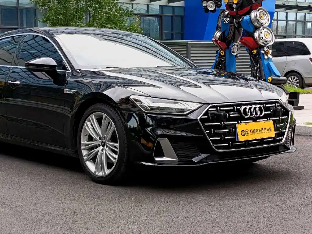 Audi A7L 2024 45 TFSI quattro