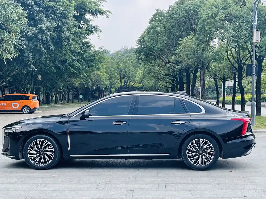 Hongqi Hongqi H5 — миниатюра 18