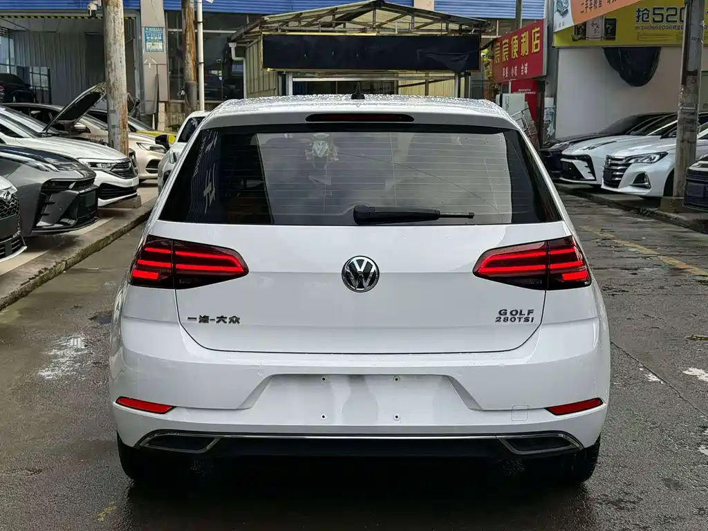 Volkswagen Golf — миниатюра 8