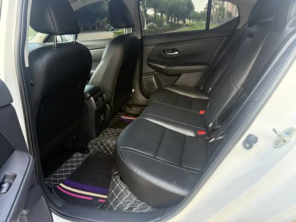 Nissan Sylphy — миниатюра 6