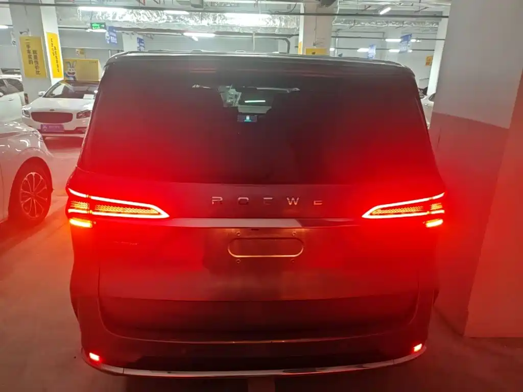 Roewe iMAX8 — миниатюра 6