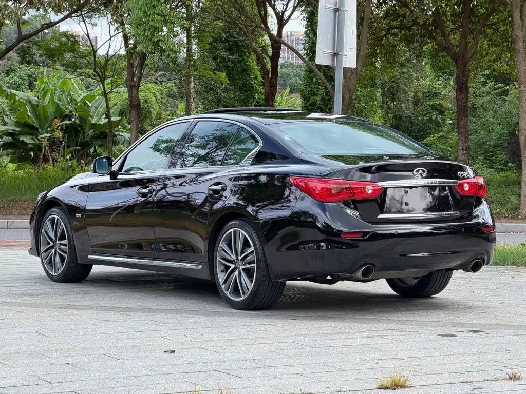 Infiniti Q50L — миниатюра 12
