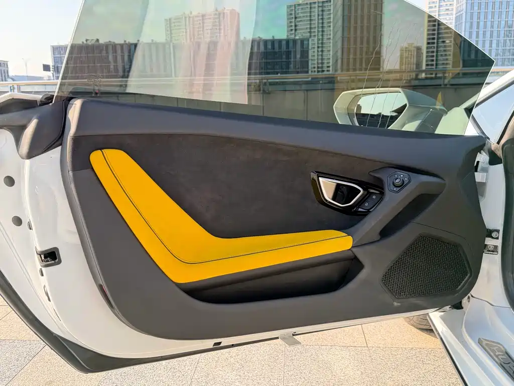 Lamborghini Huracán — миниатюра 9