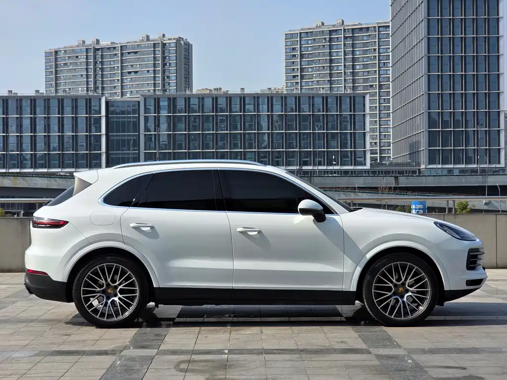 Porsche Cayenne 2019 Cayenne 3.0T