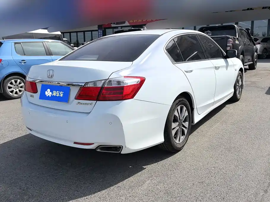 Honda Accord — миниатюра 3
