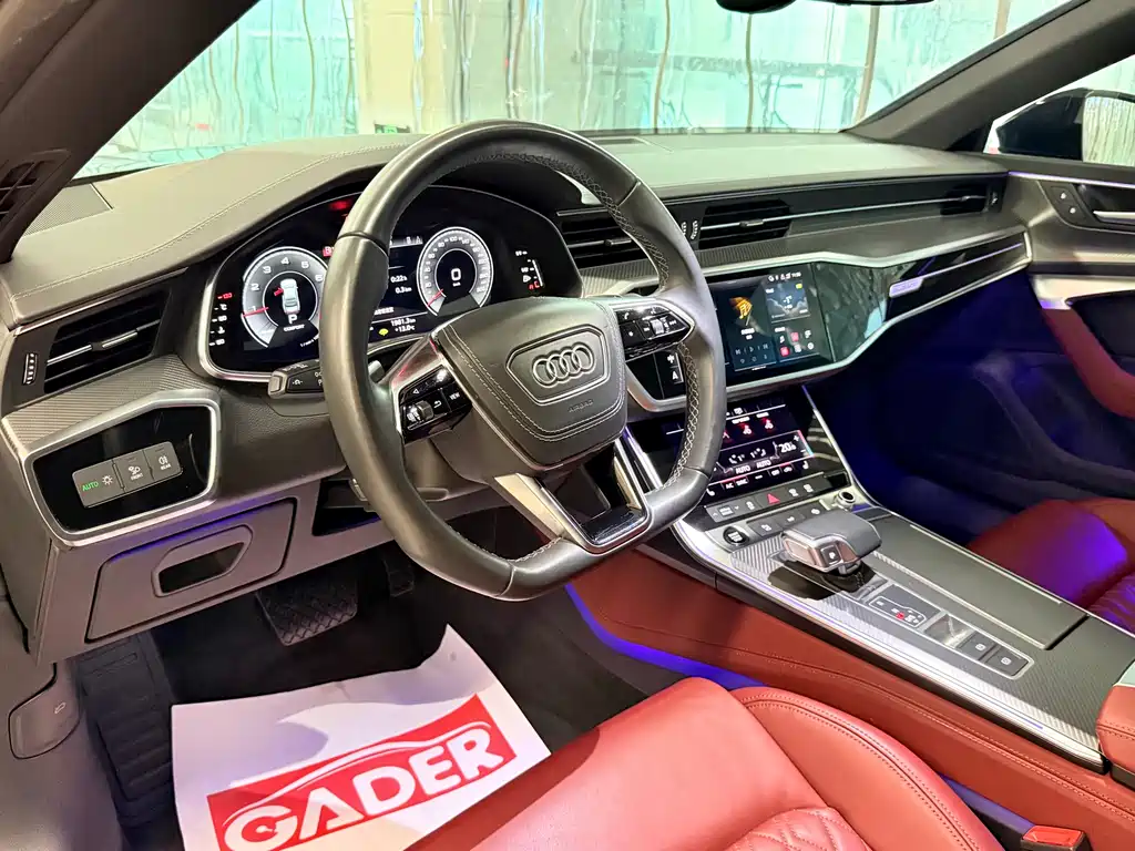 Audi A7L 2024 45 TFSI quattro