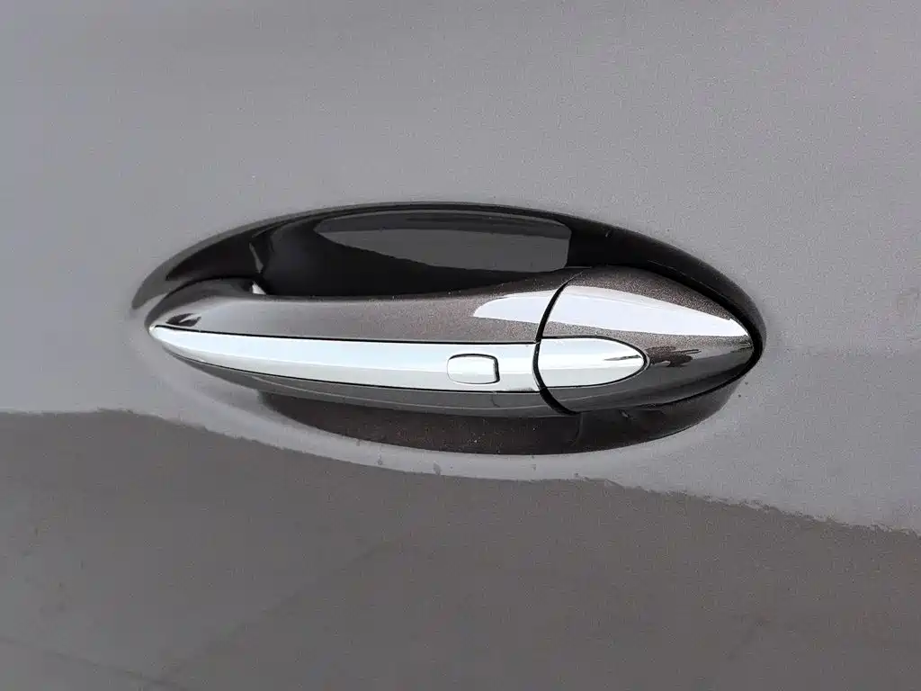 Buick LaCrosse — миниатюра 18