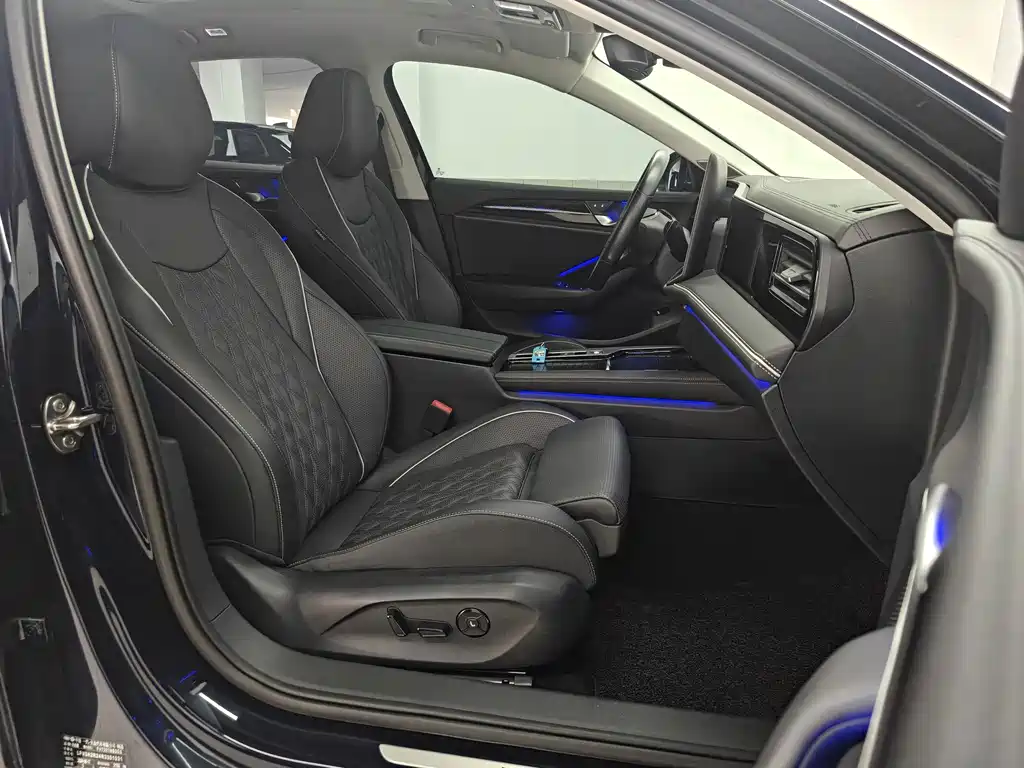 Volkswagen Magotan — миниатюра 14