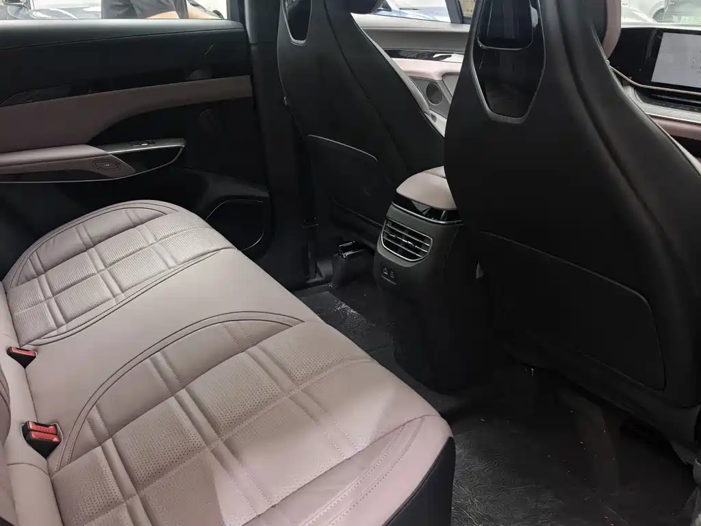 Hongqi Hongqi Tiangong 08 — миниатюра 6