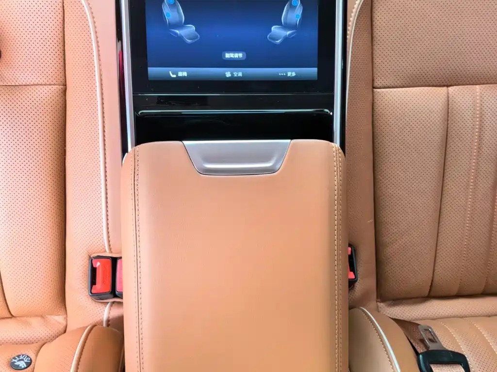 Hongqi Hongqi H9 — миниатюра 10