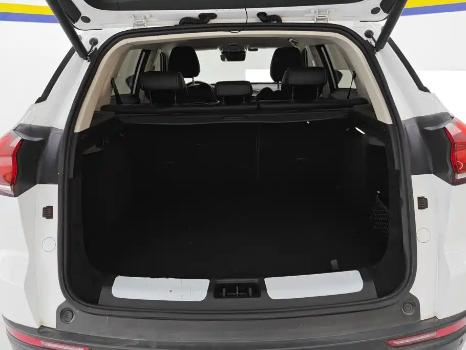 Geely Boyue — миниатюра 4