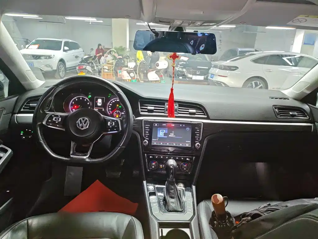 Volkswagen Lamando — миниатюра 6