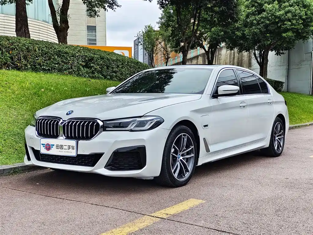 BMW 5 Series NEV 2022 535Le M Sport Package