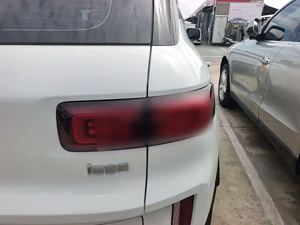 Geely Icon — миниатюра 8