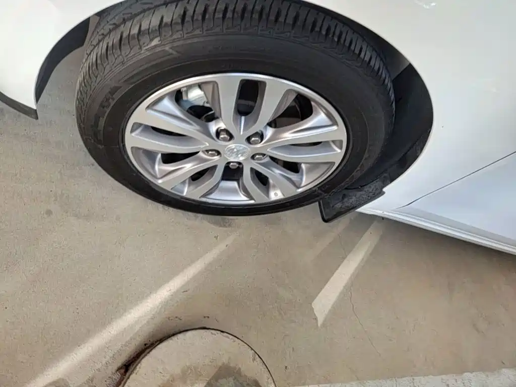 Buick Excelle — миниатюра 23