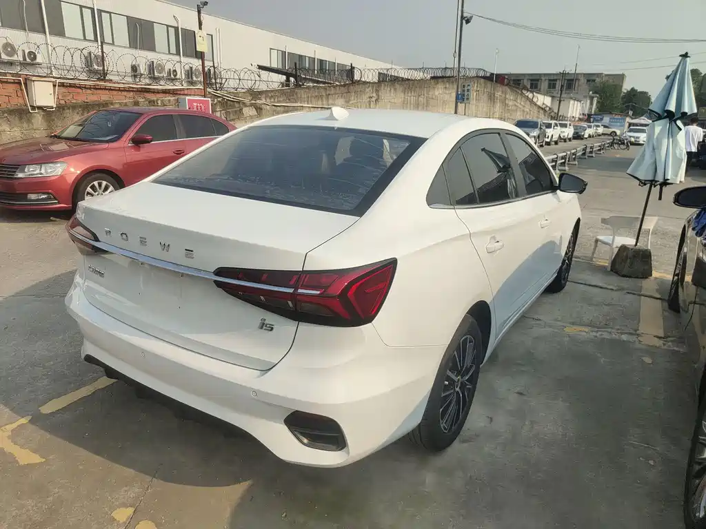 Roewe i5 — миниатюра 13