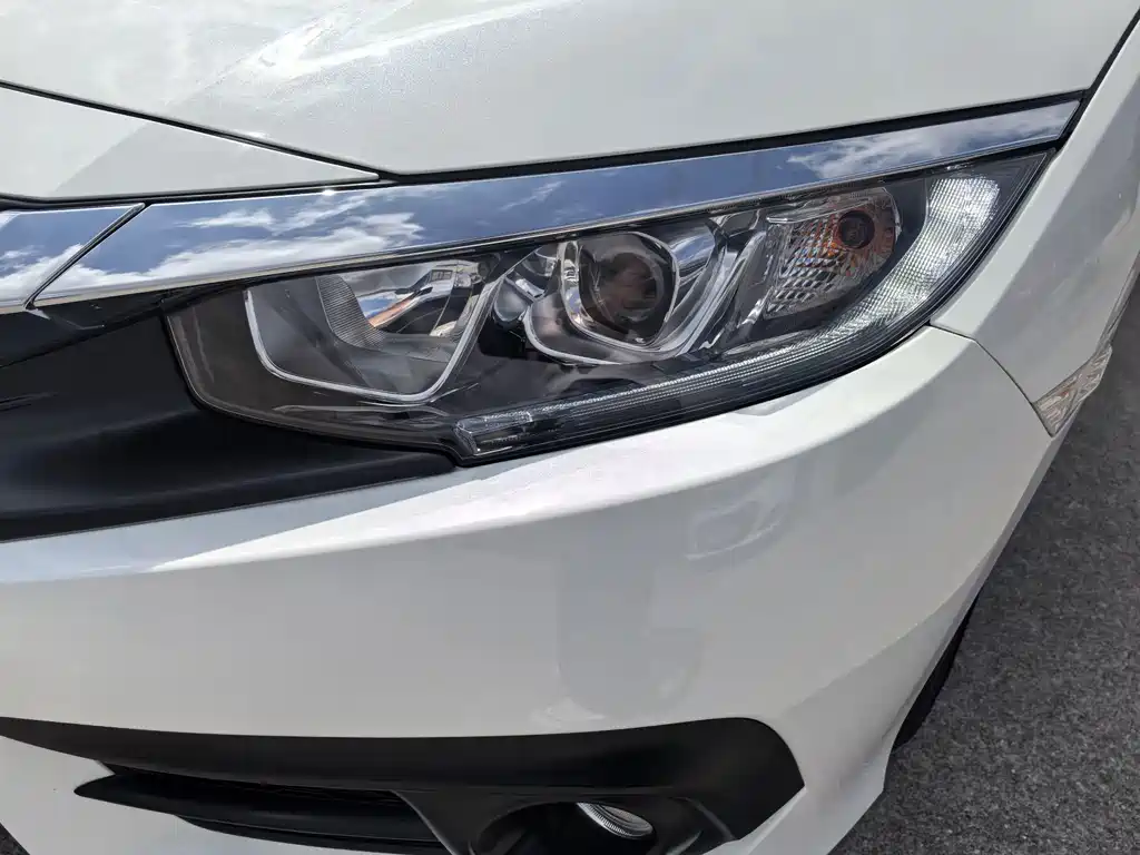 Honda Civic — миниатюра 14