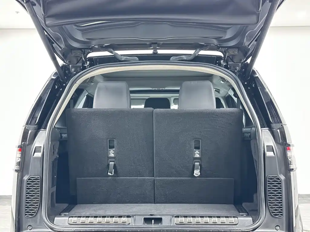 Land Rover Discovery — миниатюра 20