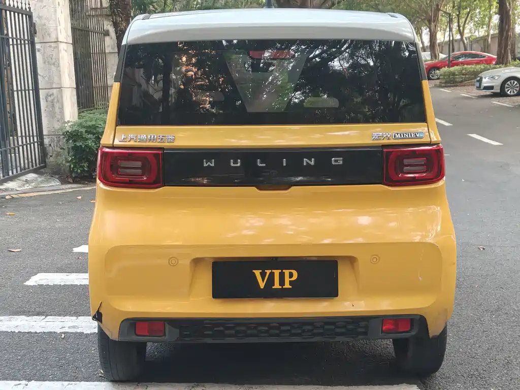 Wuling MINIEV — миниатюра 3