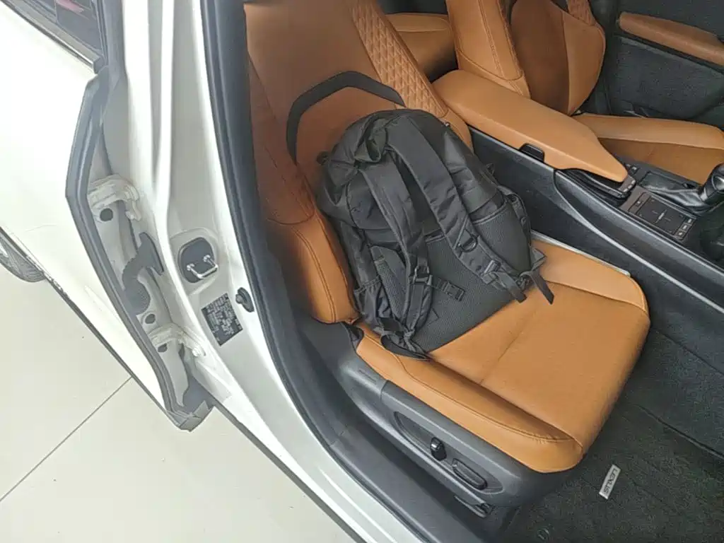 Lexus UX — миниатюра 25
