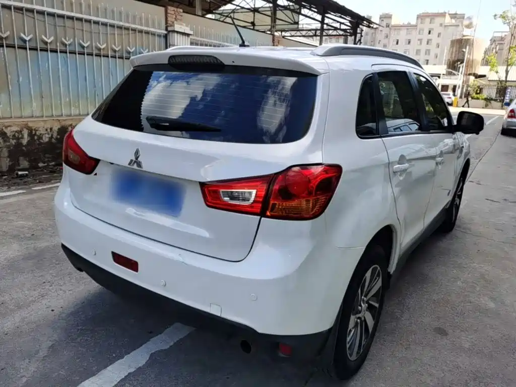 Mitsubishi ASX — миниатюра 7