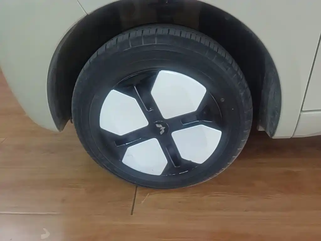 Wuling MINIEV — миниатюра 23