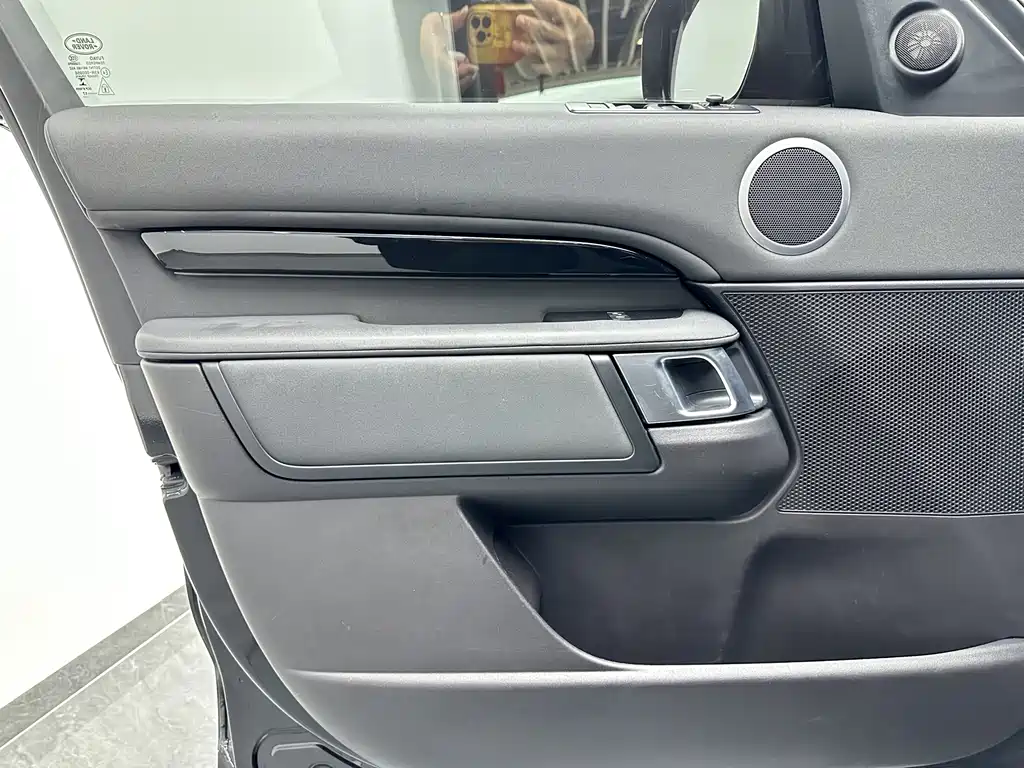 Land Rover Discovery — миниатюра 15