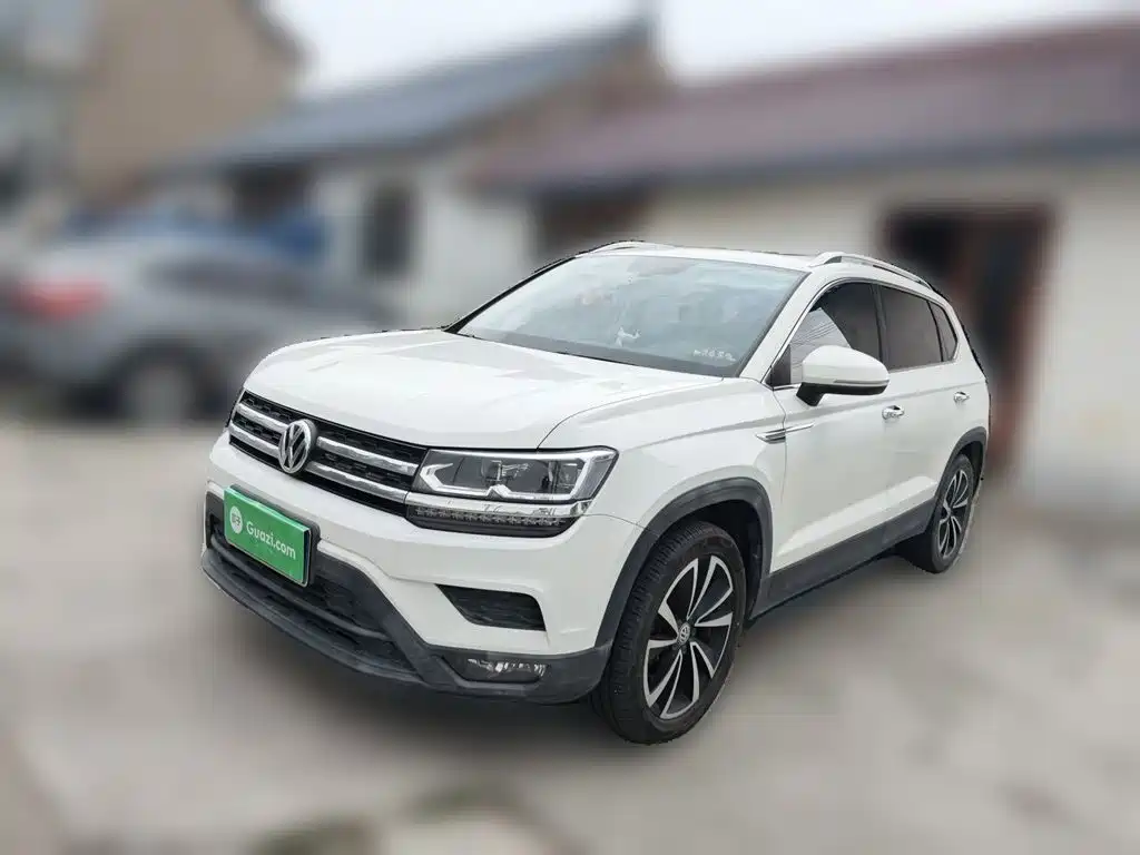 Volkswagen Tharu — миниатюра 2