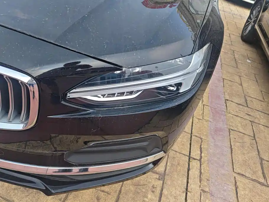Volvo S90 — миниатюра 5