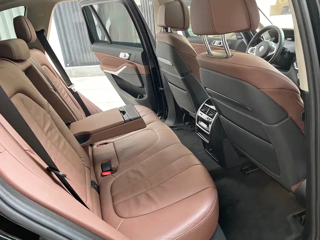 BMW X5 (Import) — миниатюра 12