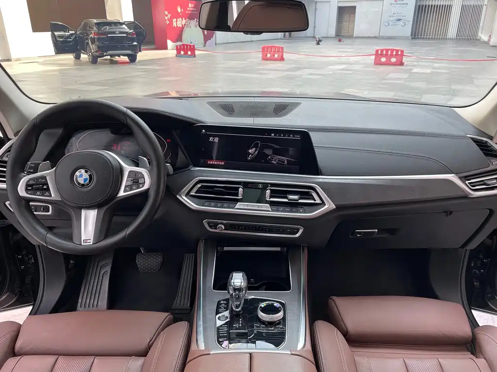 BMW X5 (Import) — миниатюра 13
