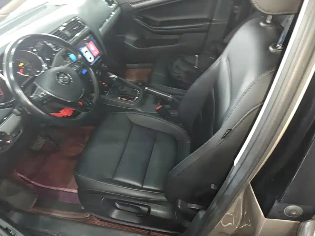 Volkswagen Sagitar — миниатюра 15