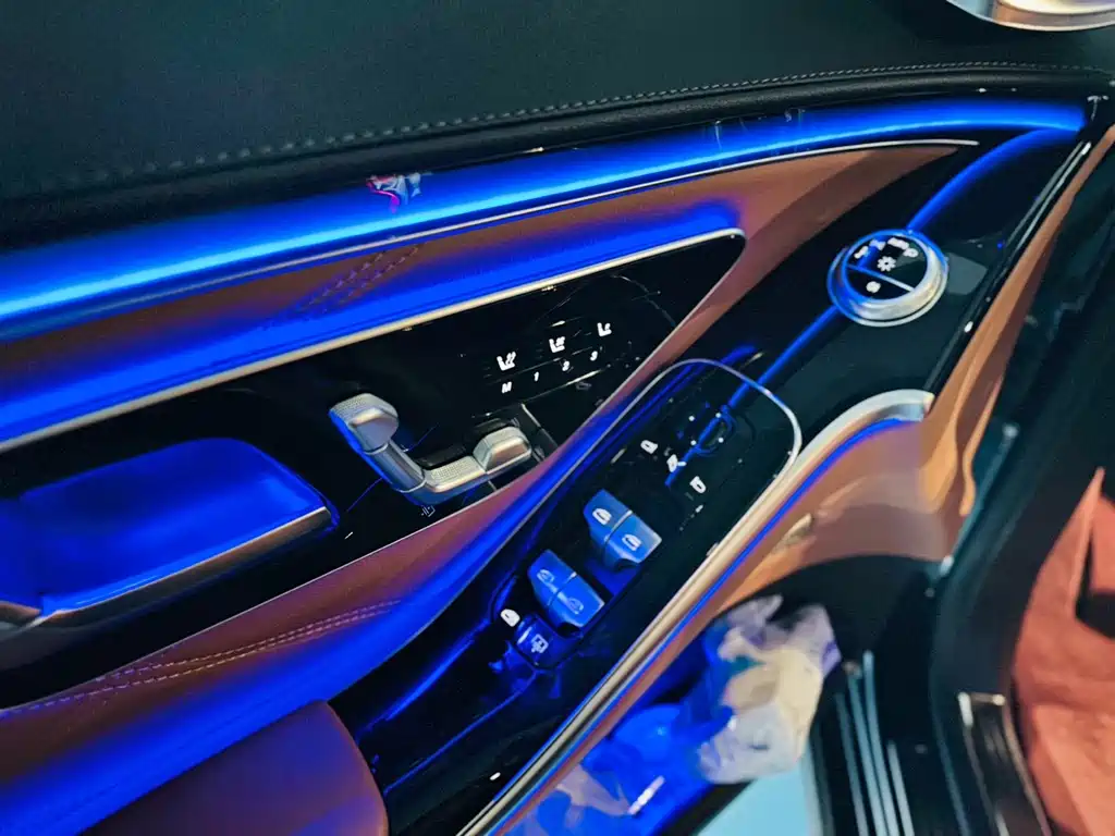 Mercedes-Benz S-Class — миниатюра 10