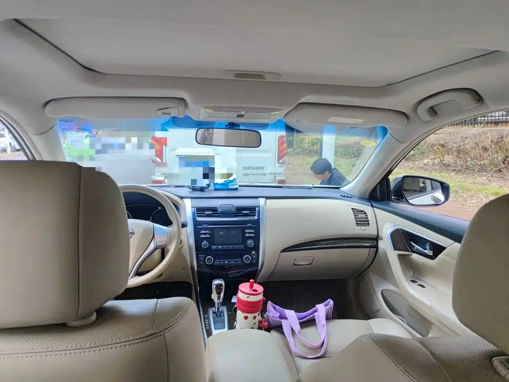 Nissan Teana — миниатюра 9
