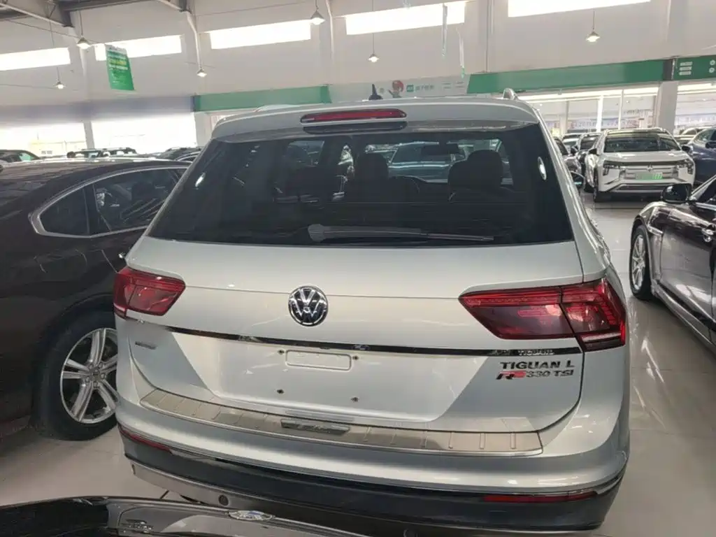 Volkswagen Tiguan L — миниатюра 6
