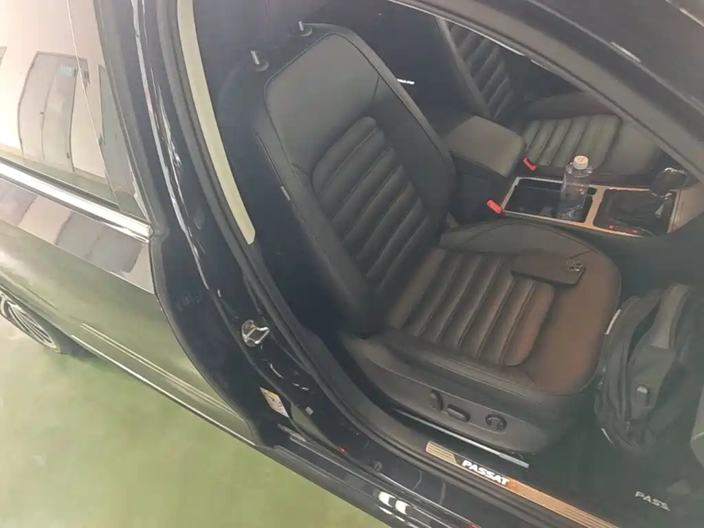 Volkswagen Passat — миниатюра 25