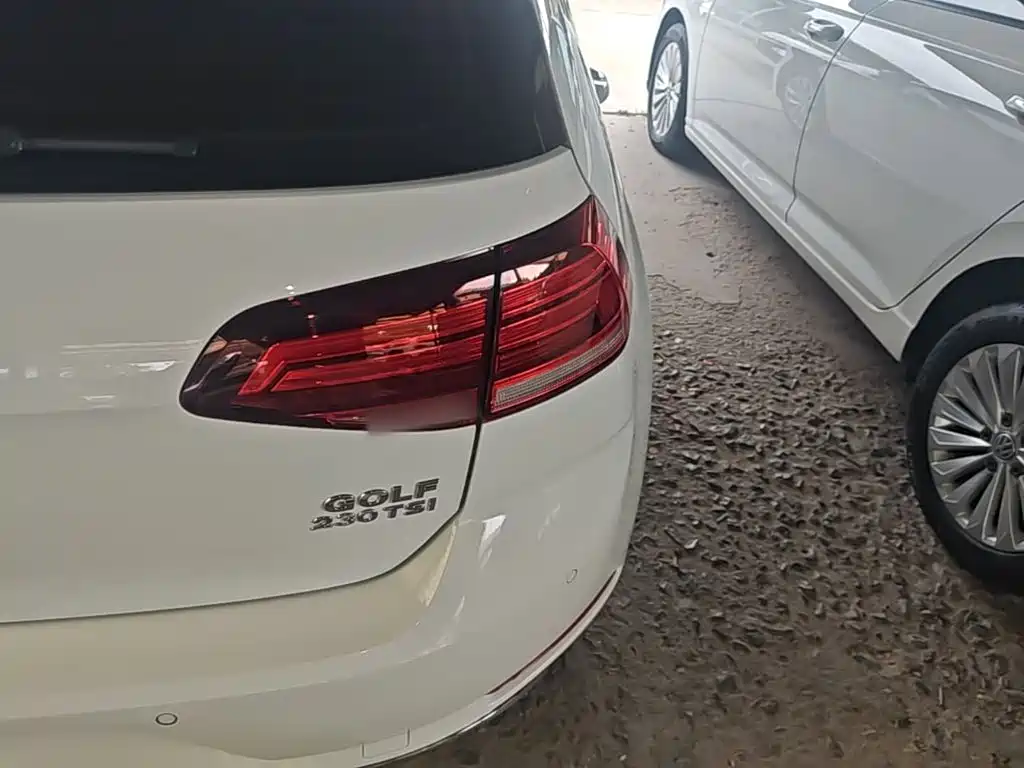 Volkswagen Golf — миниатюра 8