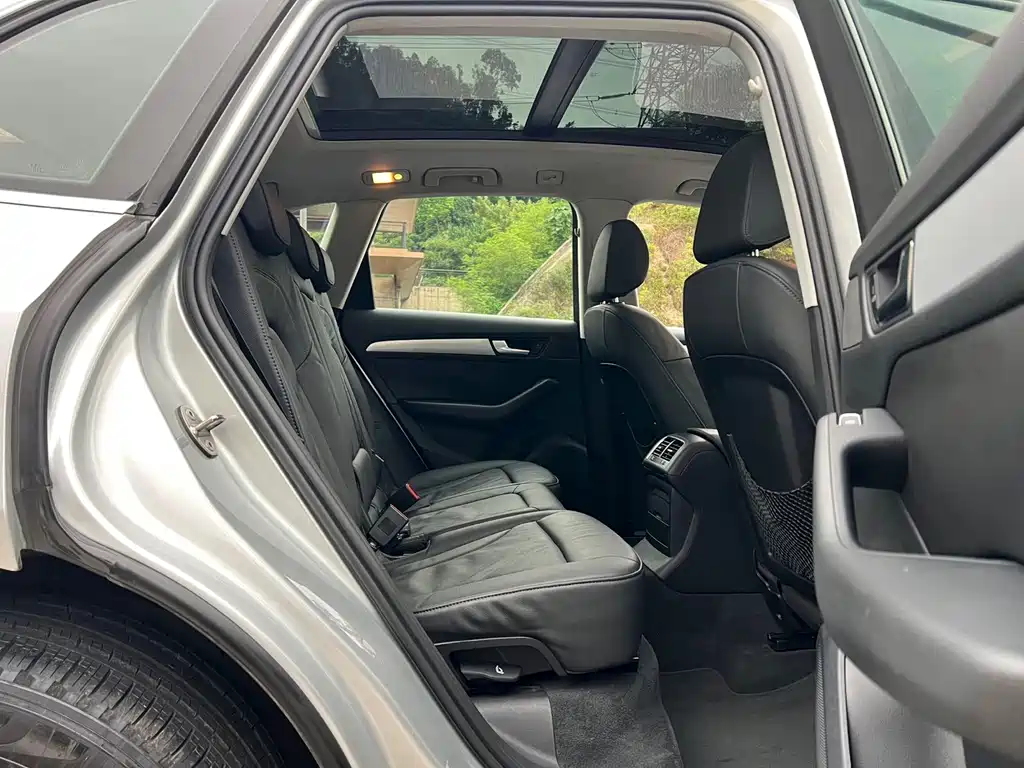 Audi Q5 — миниатюра 13