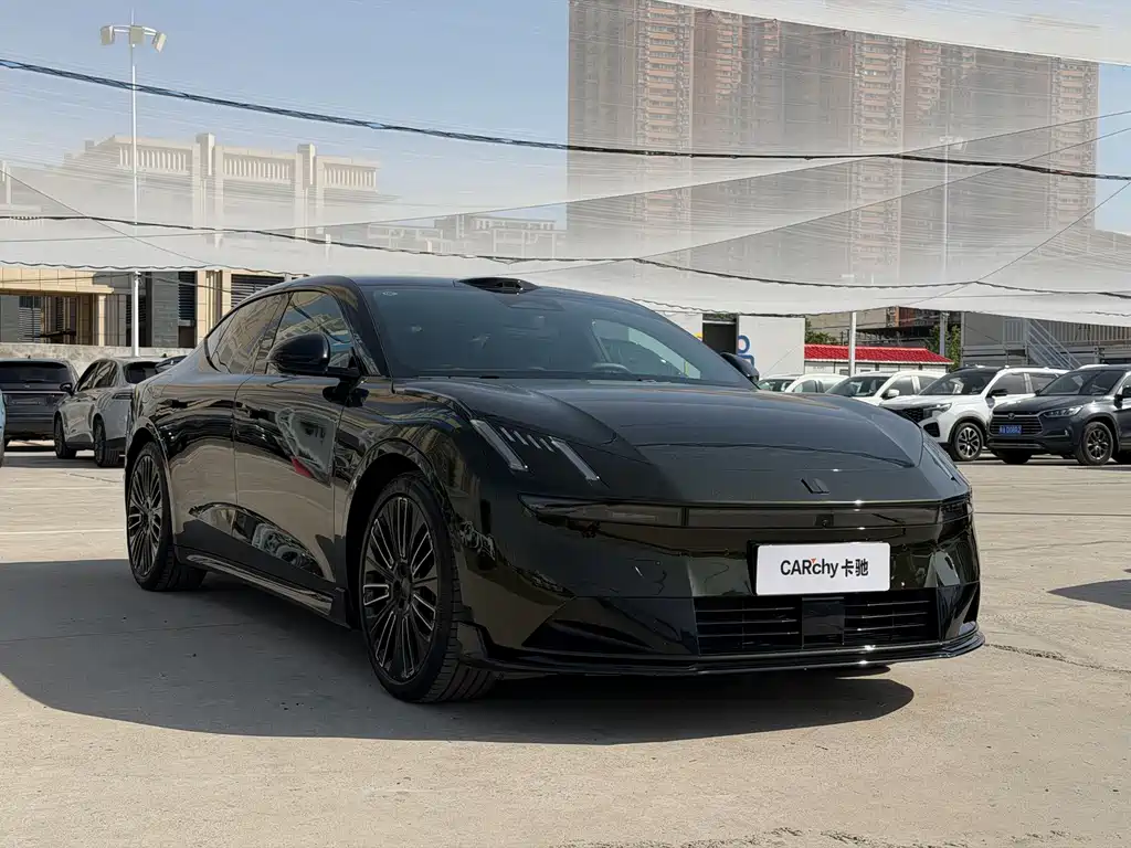 Lynk & Co 10 — миниатюра 3