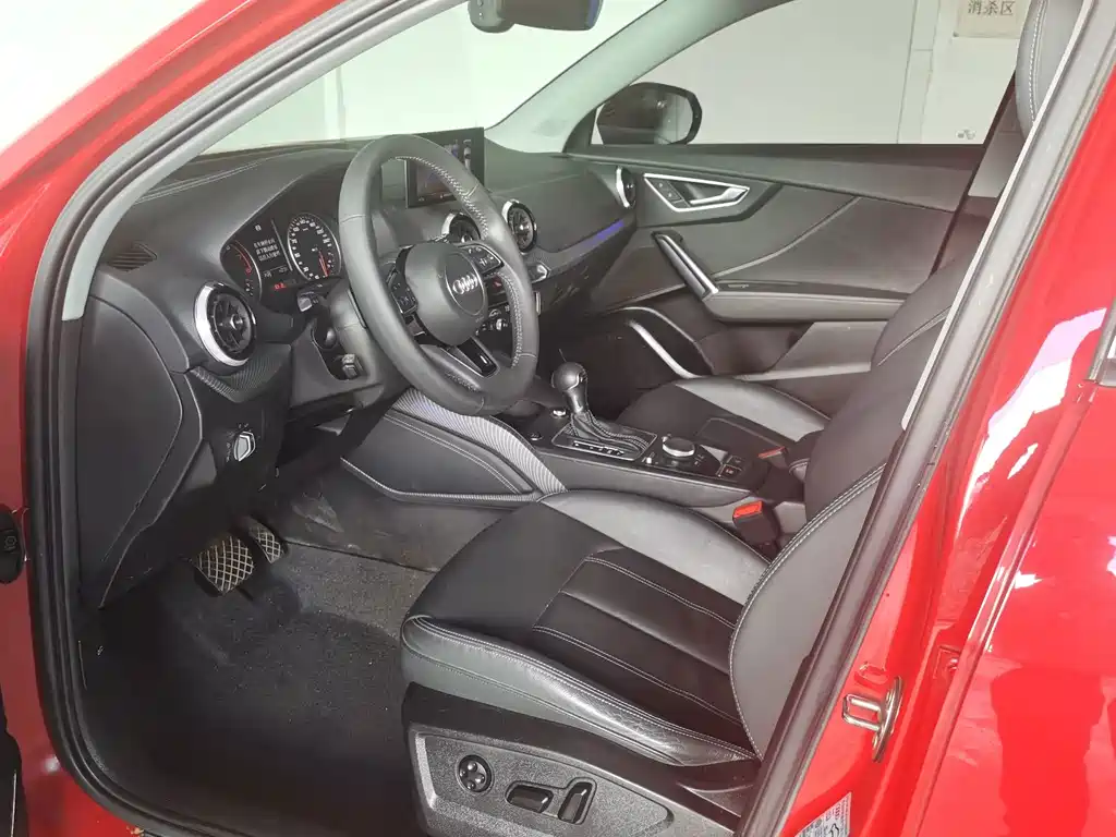 Audi Q2L — миниатюра 9