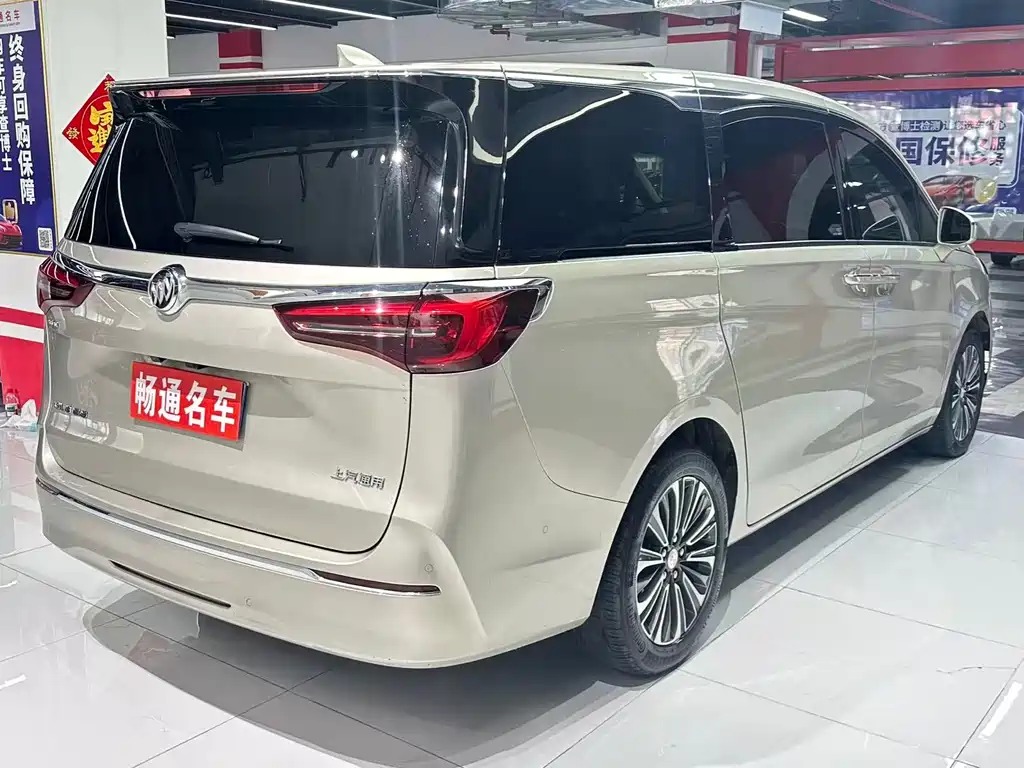 Buick GL8 2020 ES 653T Luxury