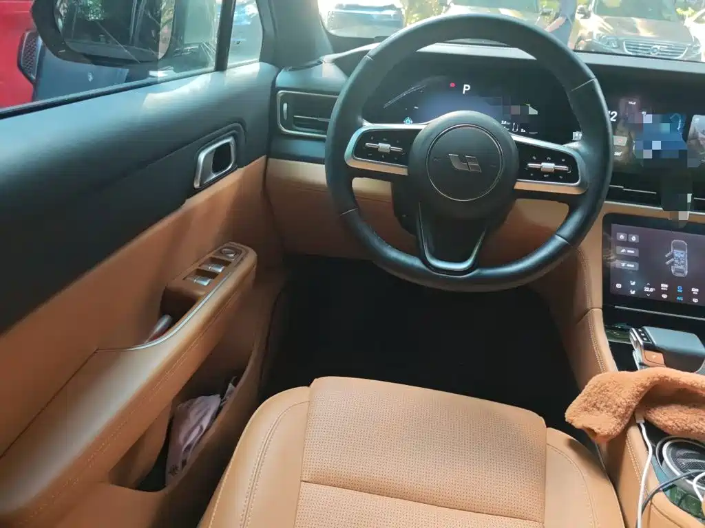 Li Auto Li ONE — миниатюра 11