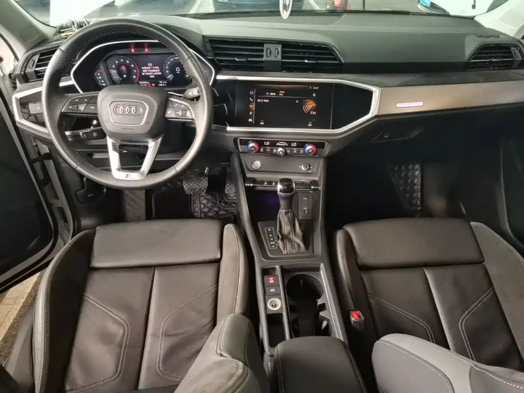 Audi Q3 Sportback — миниатюра 10