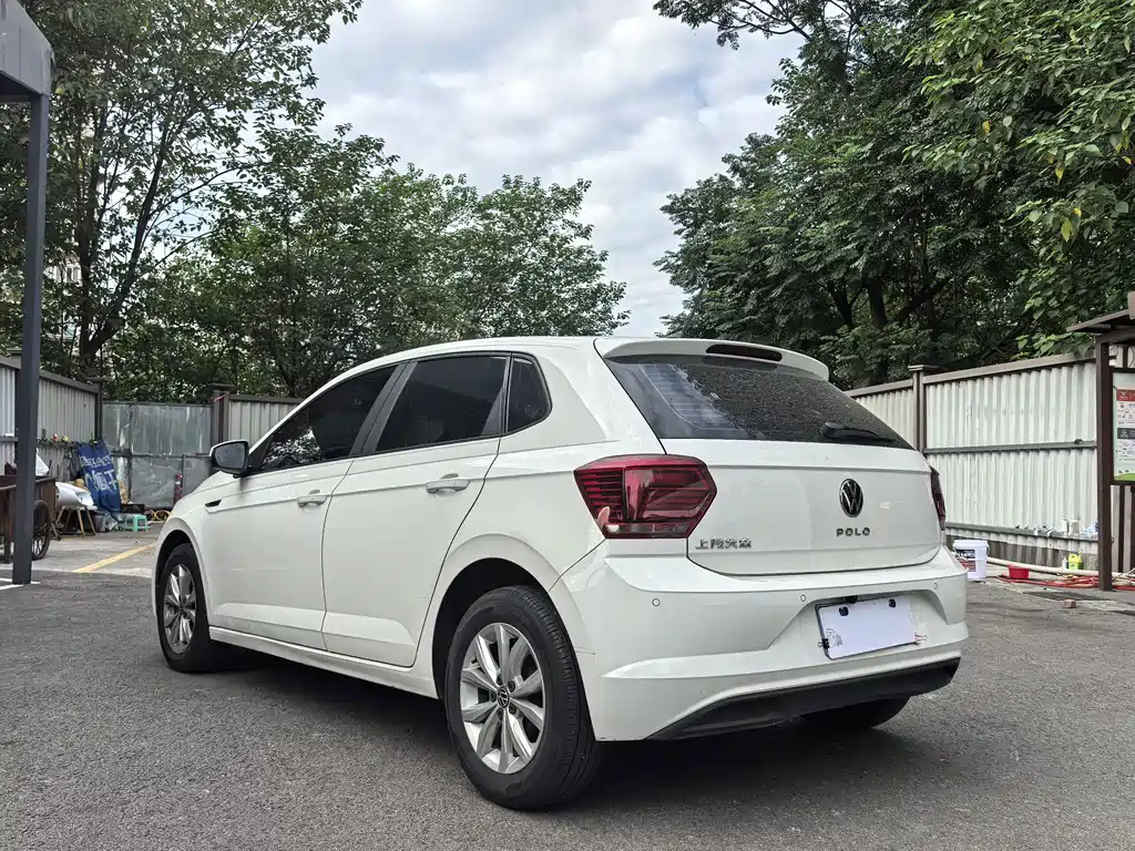 Volkswagen Polo — миниатюра 6